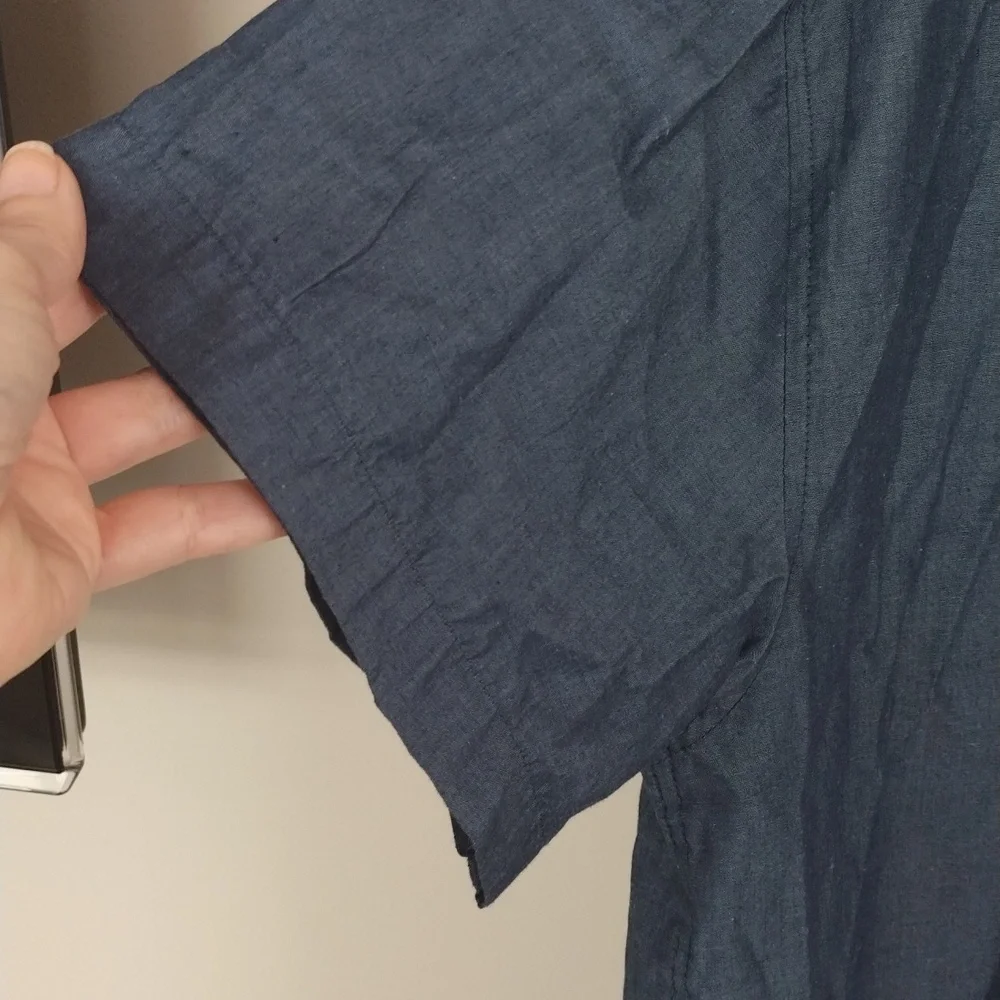 Zoo York XL men's blue, button-up,  denim-looking, short sleeve dress shirt - Picture 2 of 5